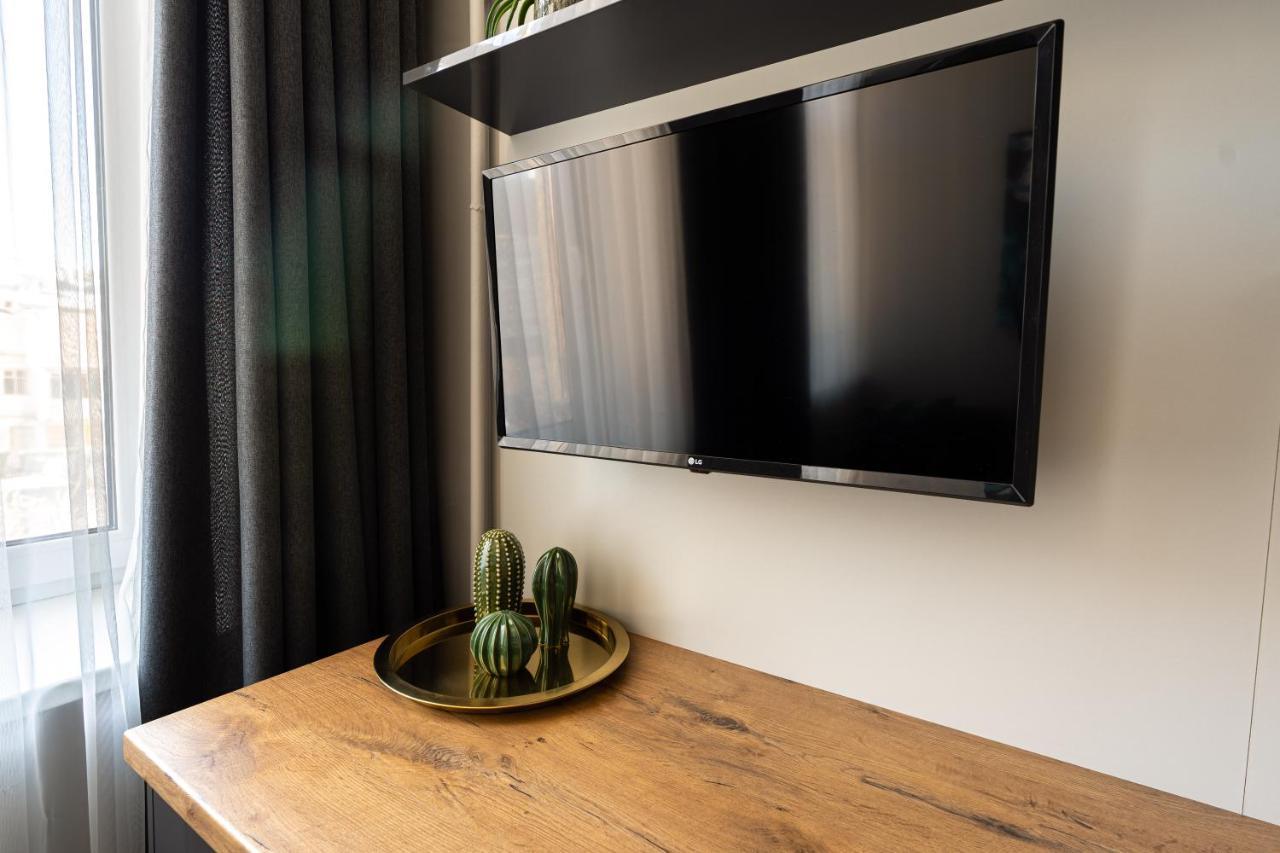 Beautiful Apartment In The Heart Of Kaunas Exterior foto