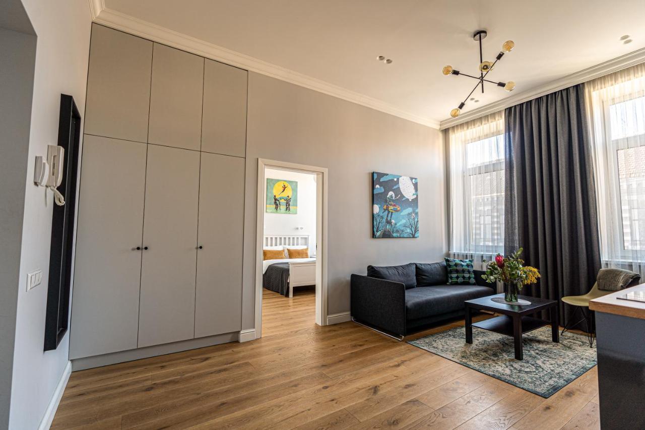 Beautiful Apartment In The Heart Of Kaunas Exterior foto